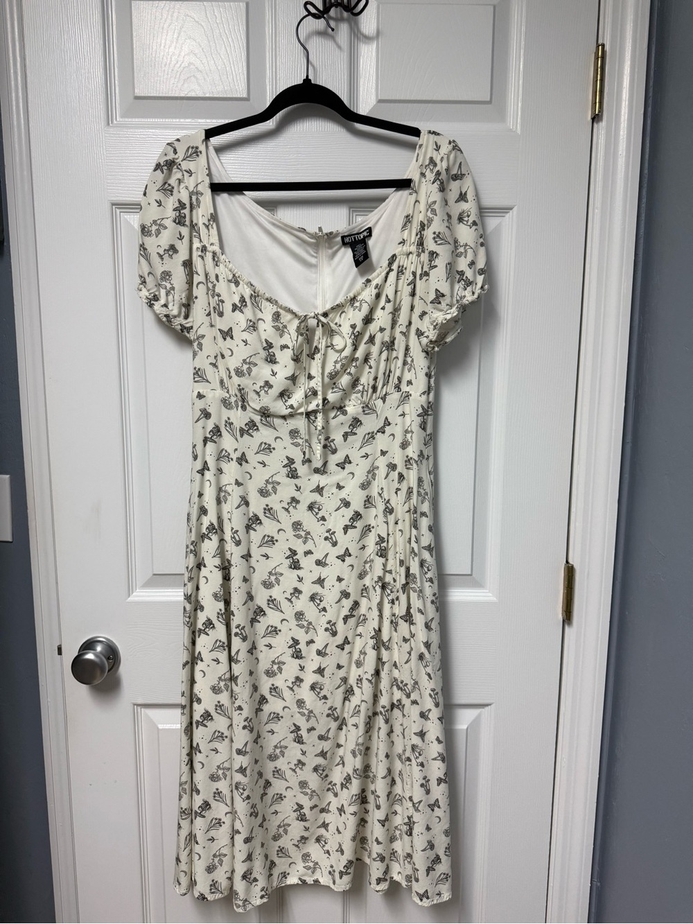 Hot Topic Cream Midi Dress with Black Floral & Butterfly Print